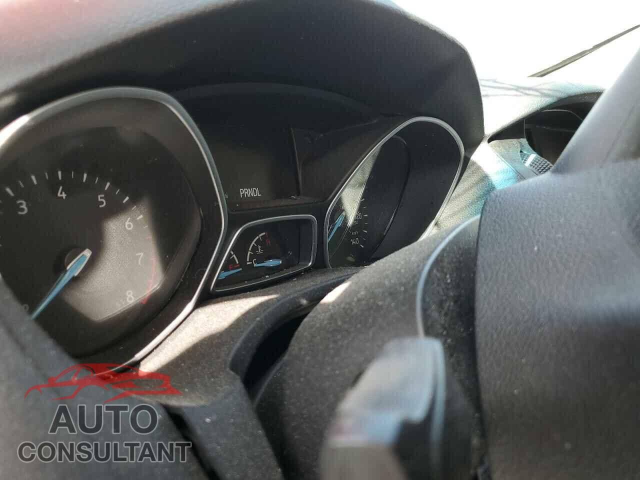 FORD FOCUS 2017 - 1FADP3E26HL206187