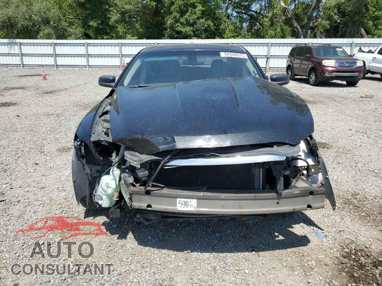 FORD TAURUS 2011 - 1FAHP2DW8BG157624