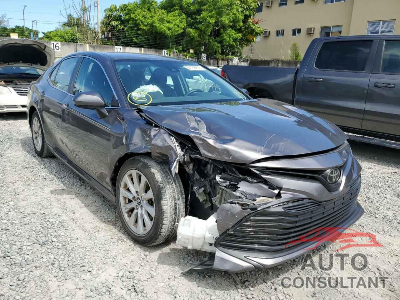 TOYOTA CAMRY 2019 - 4T1B11HK0KU727485