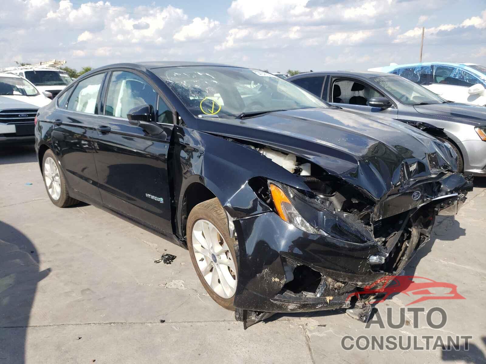 FORD FUSION 2019 - 3FA6P0LU3KR197971
