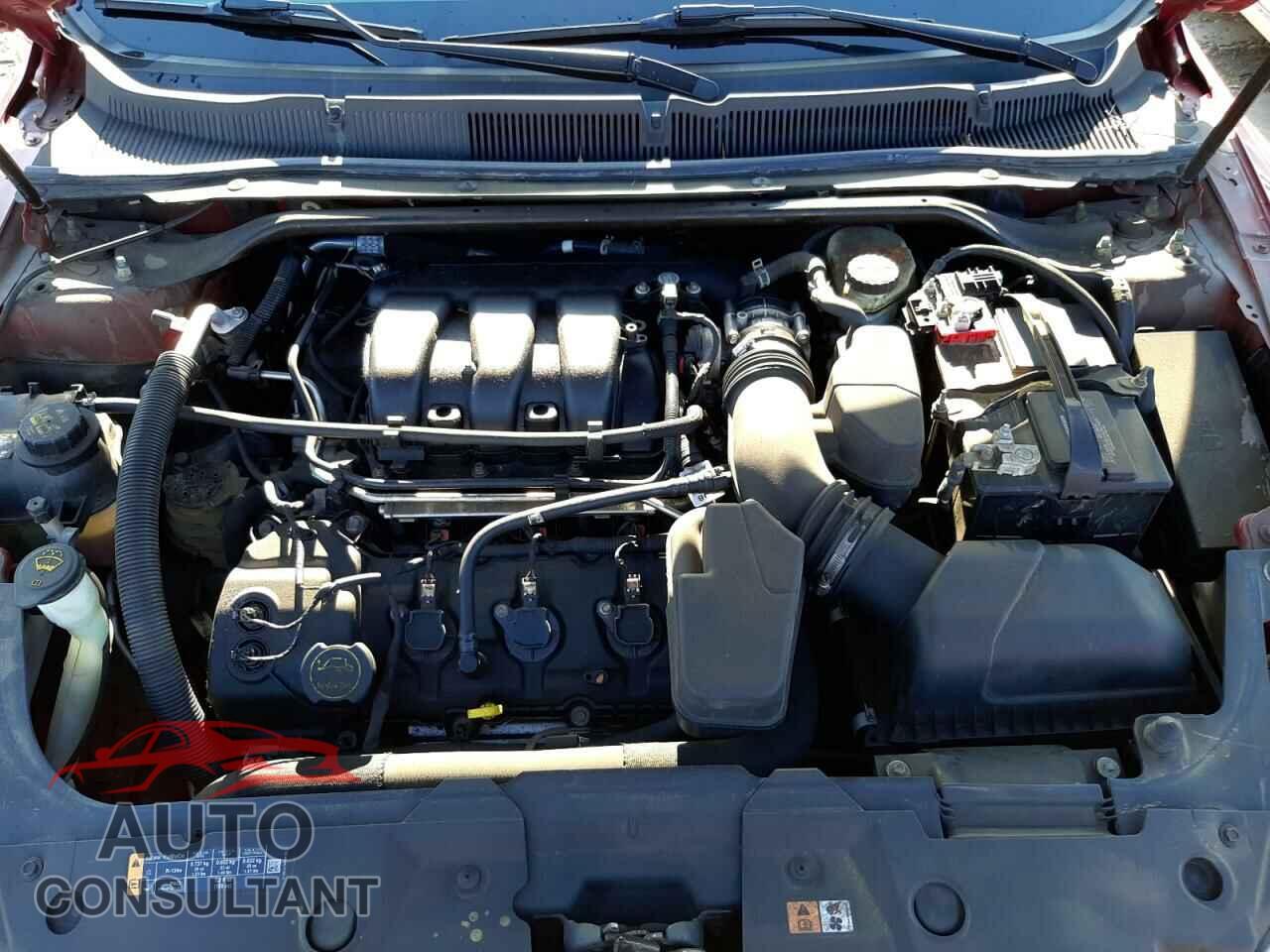 FORD TAURUS 2017 - 1FAHP2F82HG110547