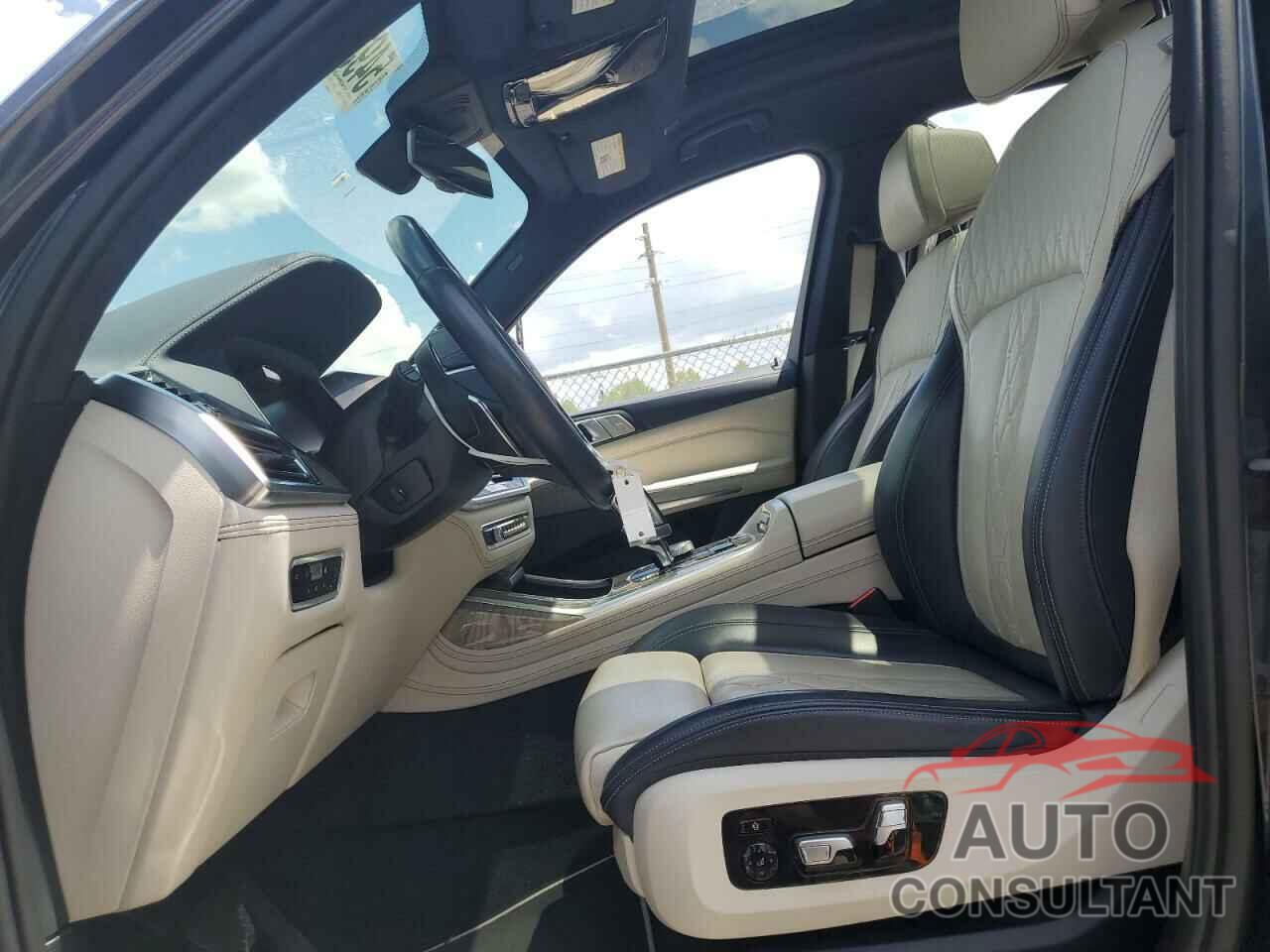BMW X7 2019 - 5UXCX4C55KLB39891