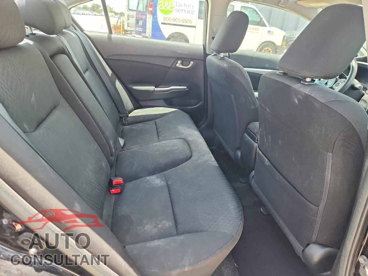 HONDA CIVIC 2015 - 19XFB2F81FE059281