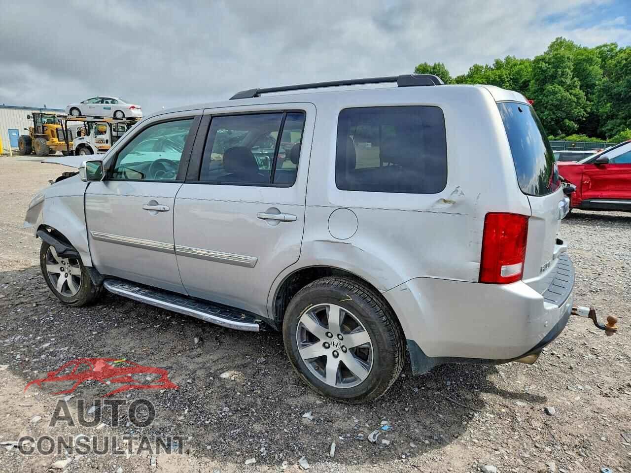 HONDA PILOT 2013 - 5FNYF4H97DB065706