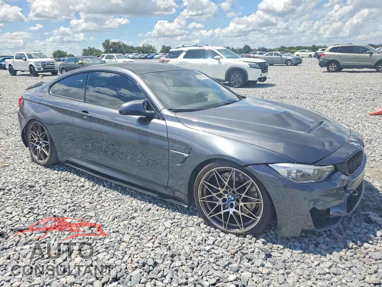 BMW M4 2017 - WBS3R9C31HA014212