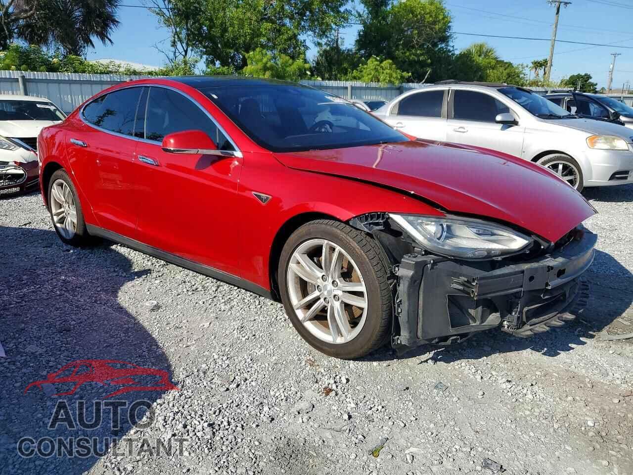 TESLA MODEL S 2015 - 5YJSA1V27FF098010