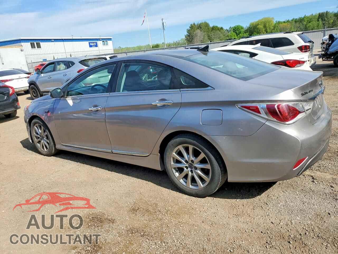 HYUNDAI SONATA 2012 - KMHEC4A40CA060313