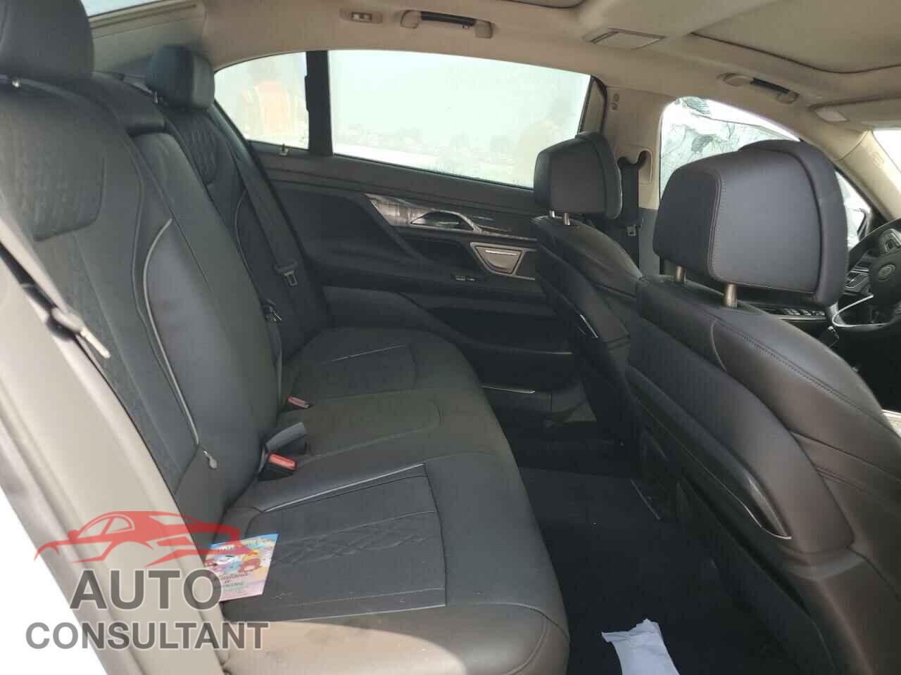 BMW 7 SERIES 2017 - WBA7F2C35HG856005