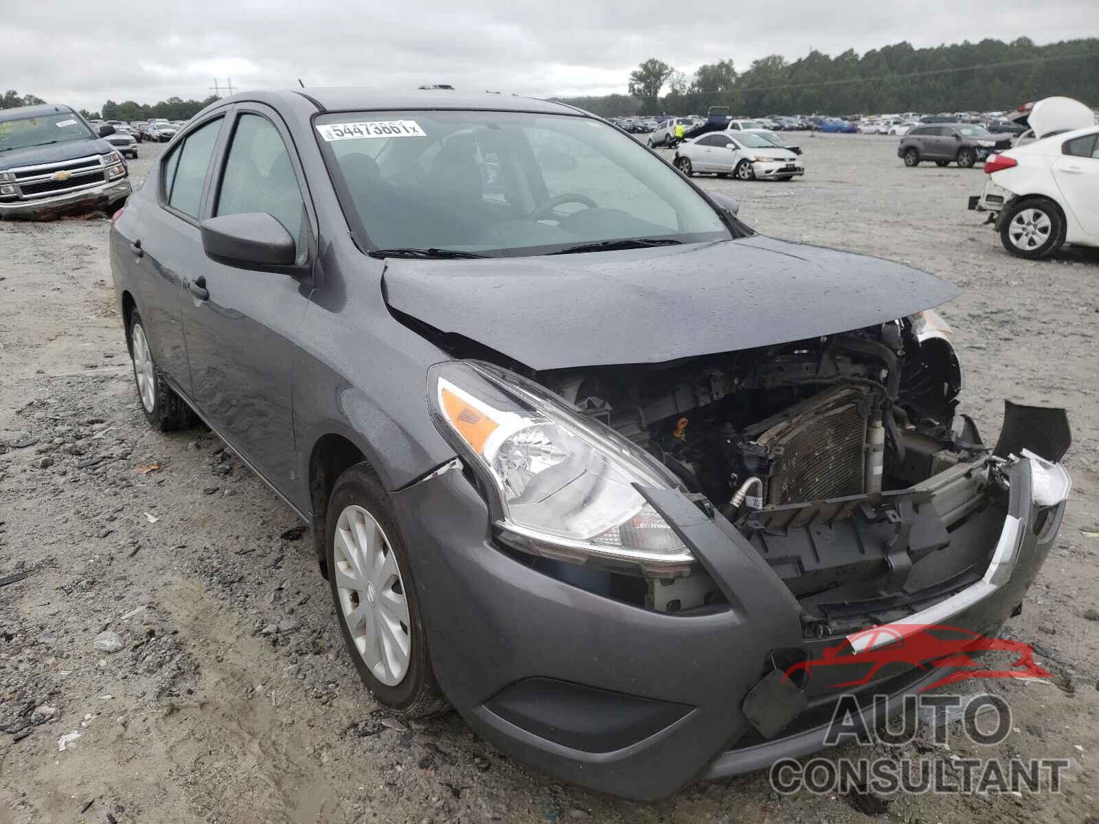 NISSAN VERSA 2018 - 3N1CN7AP1JL887988