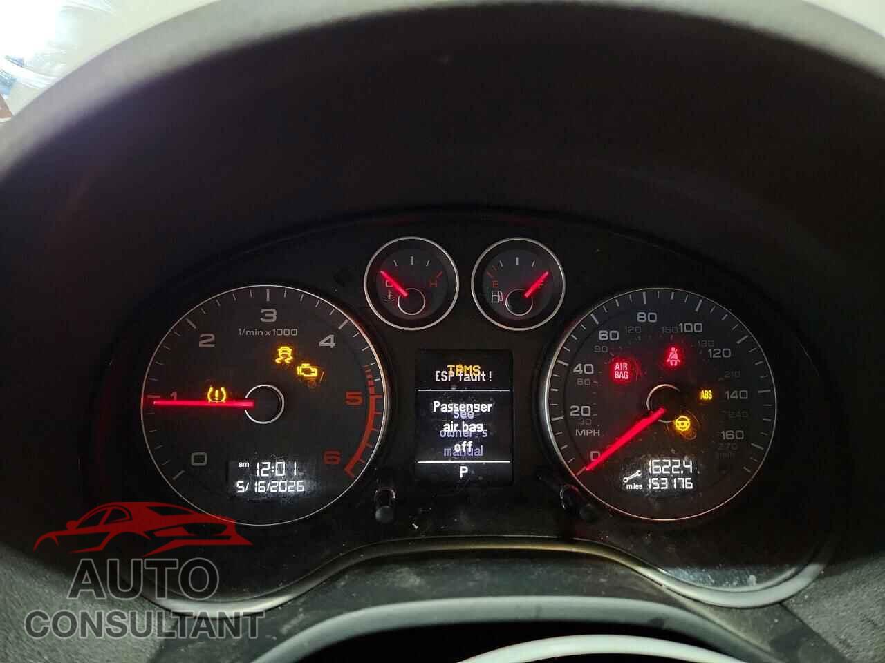 AUDI A3 2011 - WAUBJAFM0BA038344