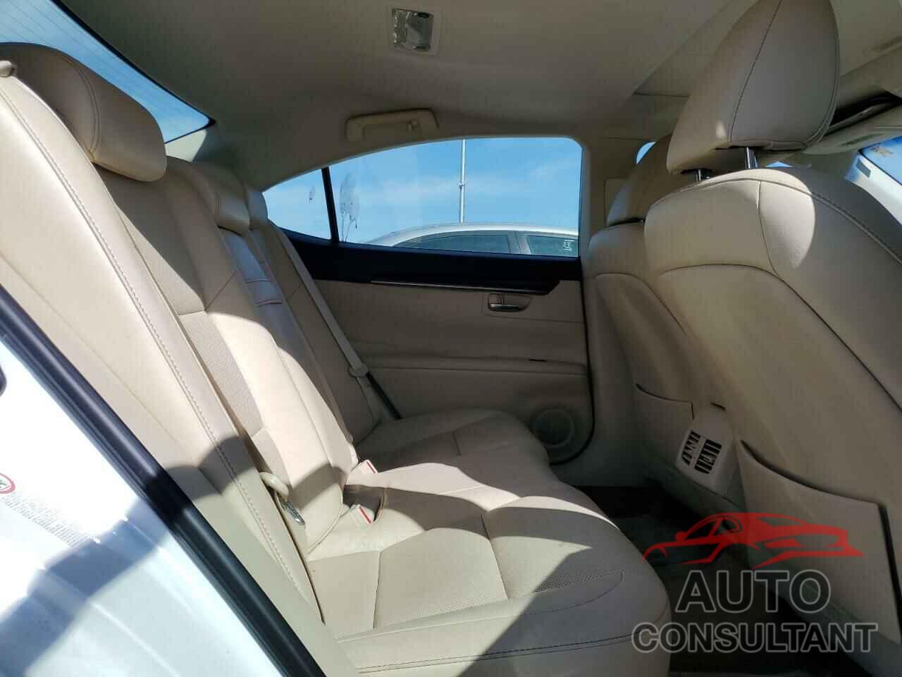 LEXUS ES350 2013 - JTHBK1GG4D2038349