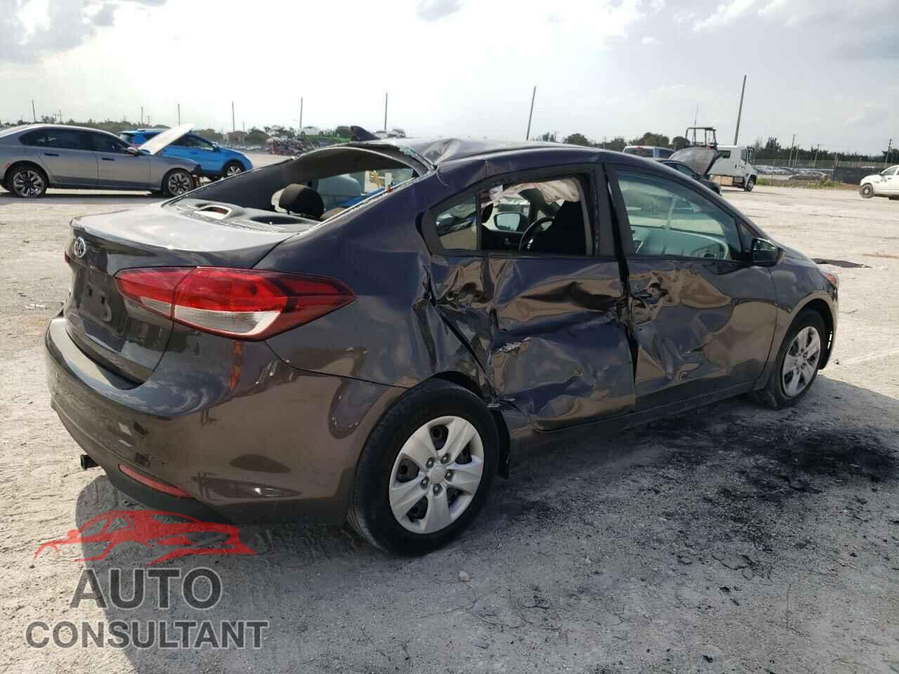 KIA FORTE 2017 - 3KPFK4A78HE157754