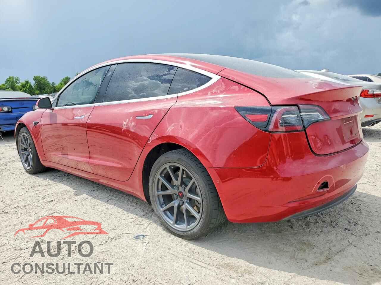 TESLA MODEL 3 2018 - 5YJ3E1EB3JF064177