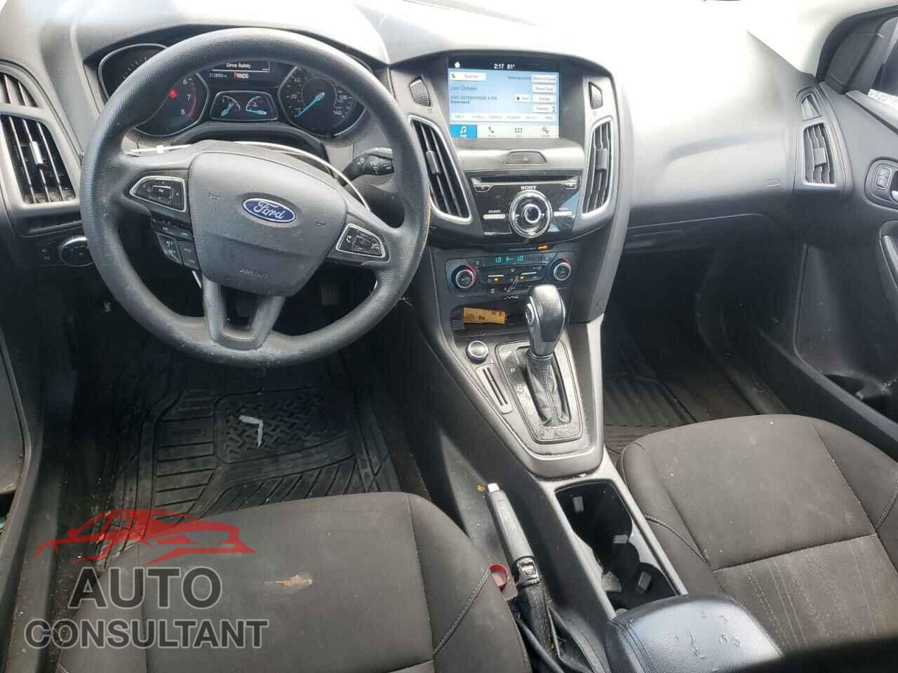 FORD FOCUS 2017 - 1FADP3H21HL345994