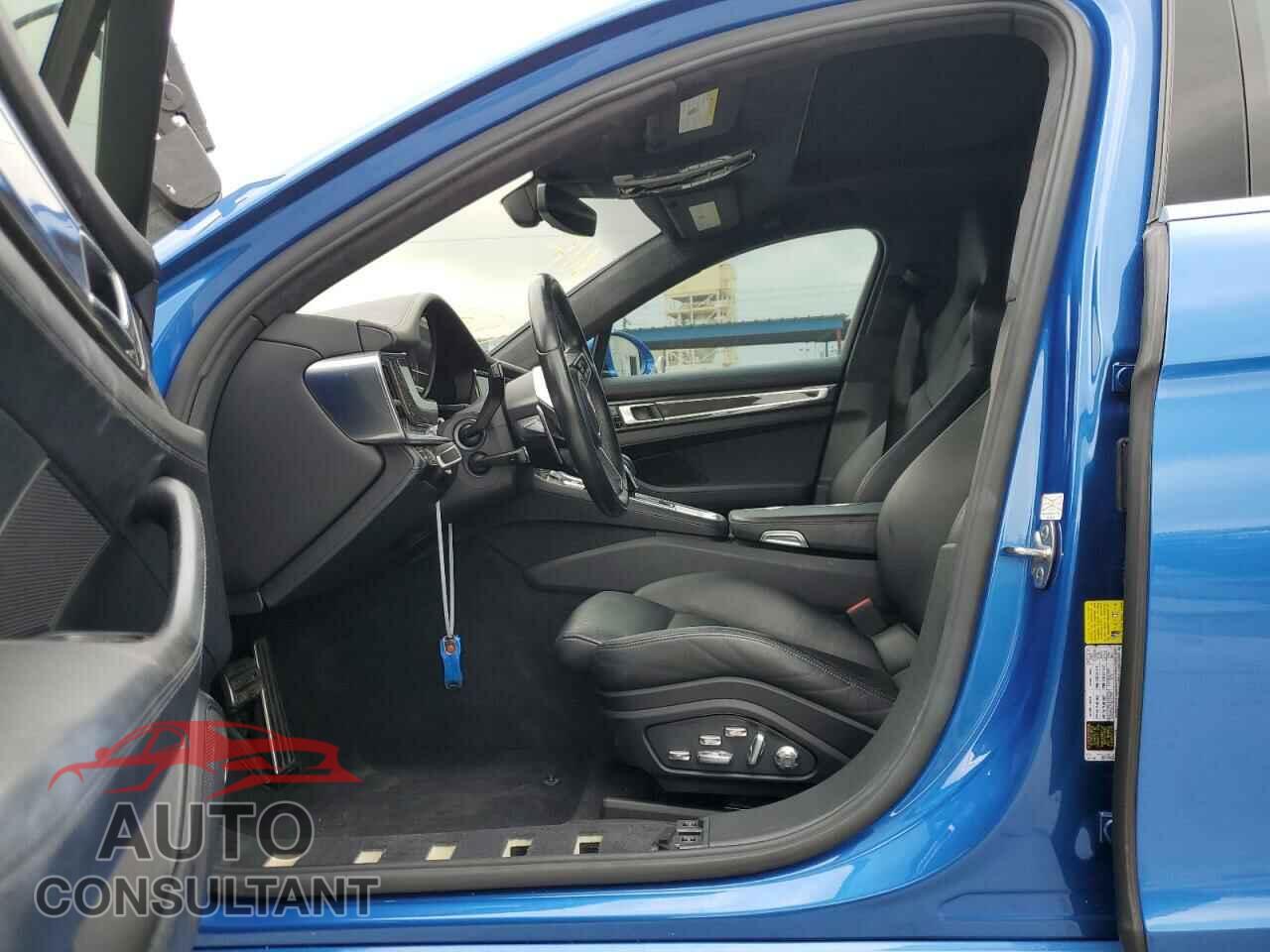 PORSCHE PANAMERA 2017 - WP0AF2A70HL150839