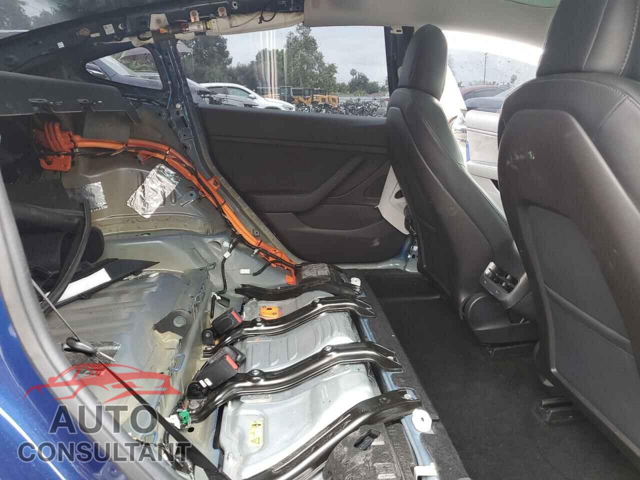 TESLA MODEL 3 2019 - 5YJ3E1EB9KF452578
