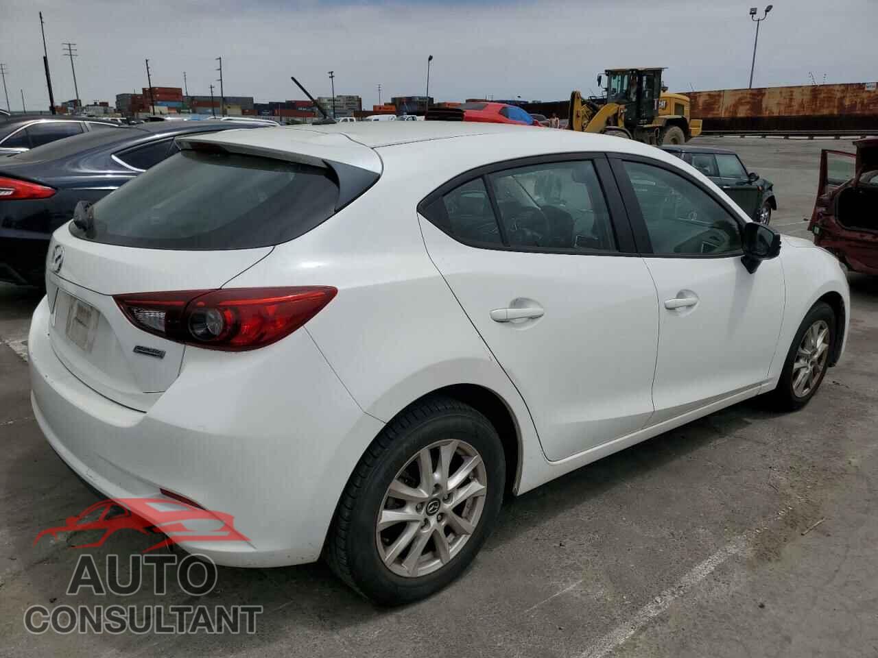 MAZDA 3 2017 - 3MZBN1K7XHM118931