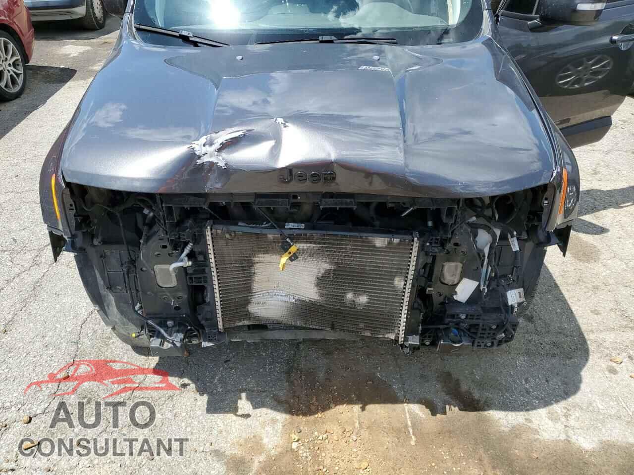 JEEP RENEGADE 2018 - ZACCJBBB8JPH58152