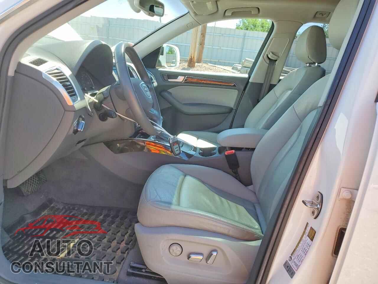 AUDI Q5 2014 - WA1LFAFP4EA085815