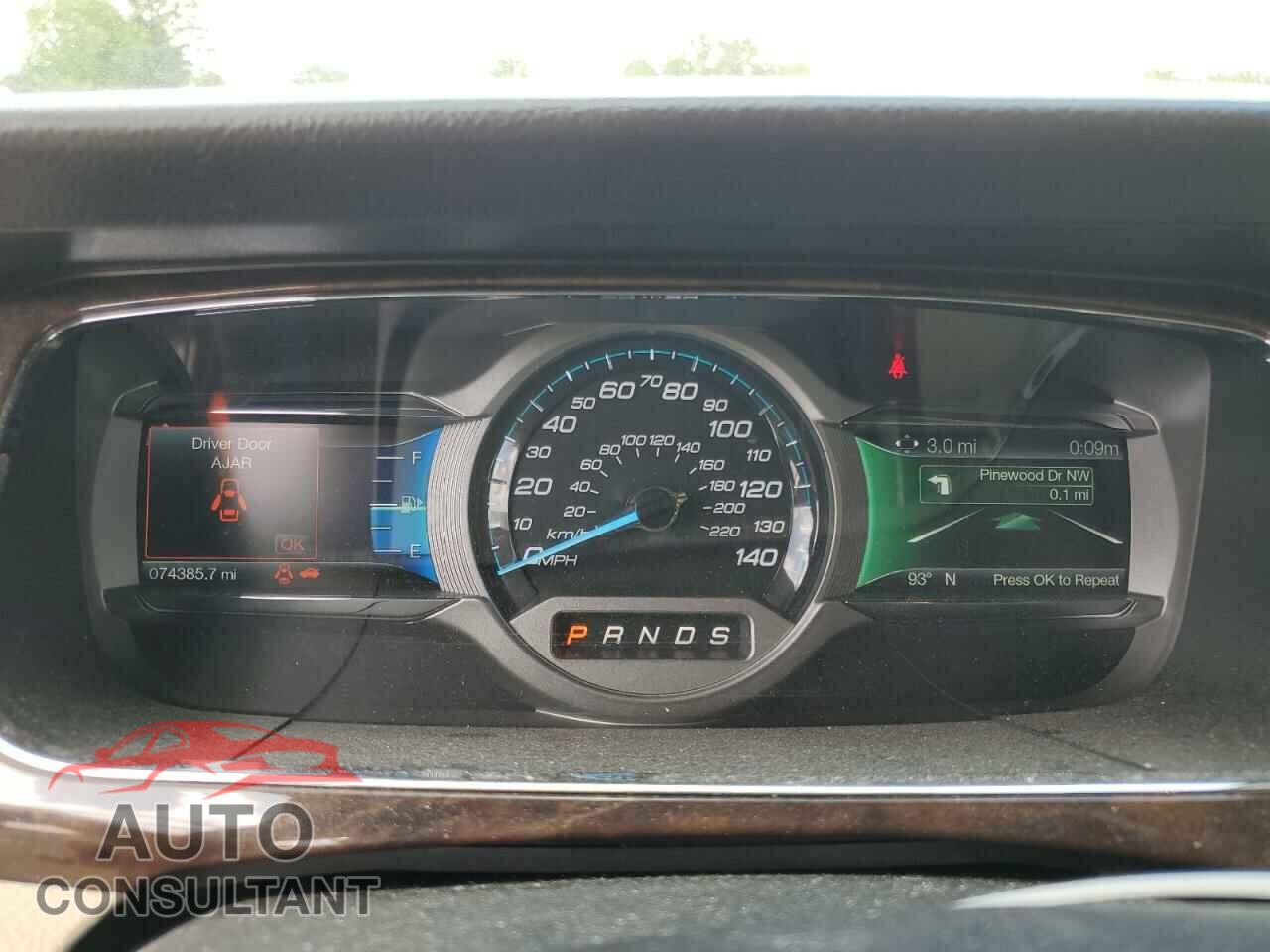 FORD TAURUS 2017 - 1FAHP2F87HG117686