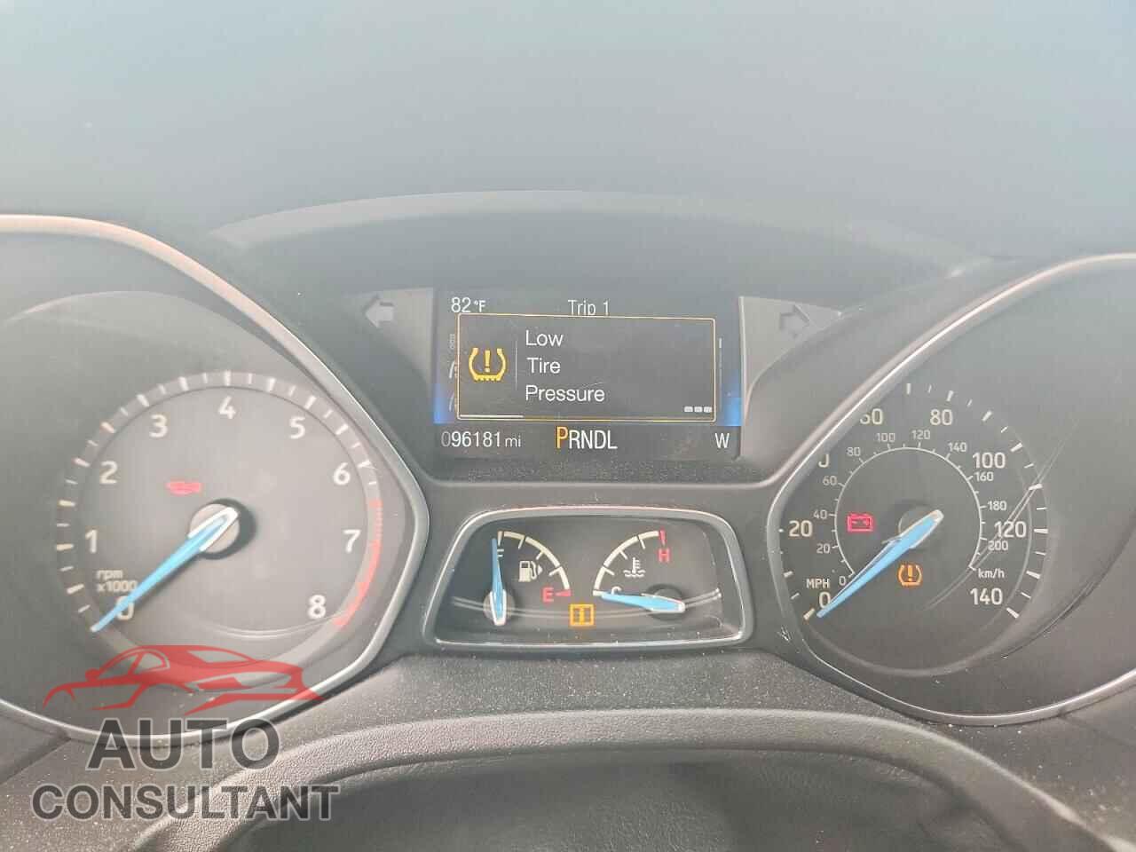 FORD FOCUS 2017 - 1FADP3F29HL315192