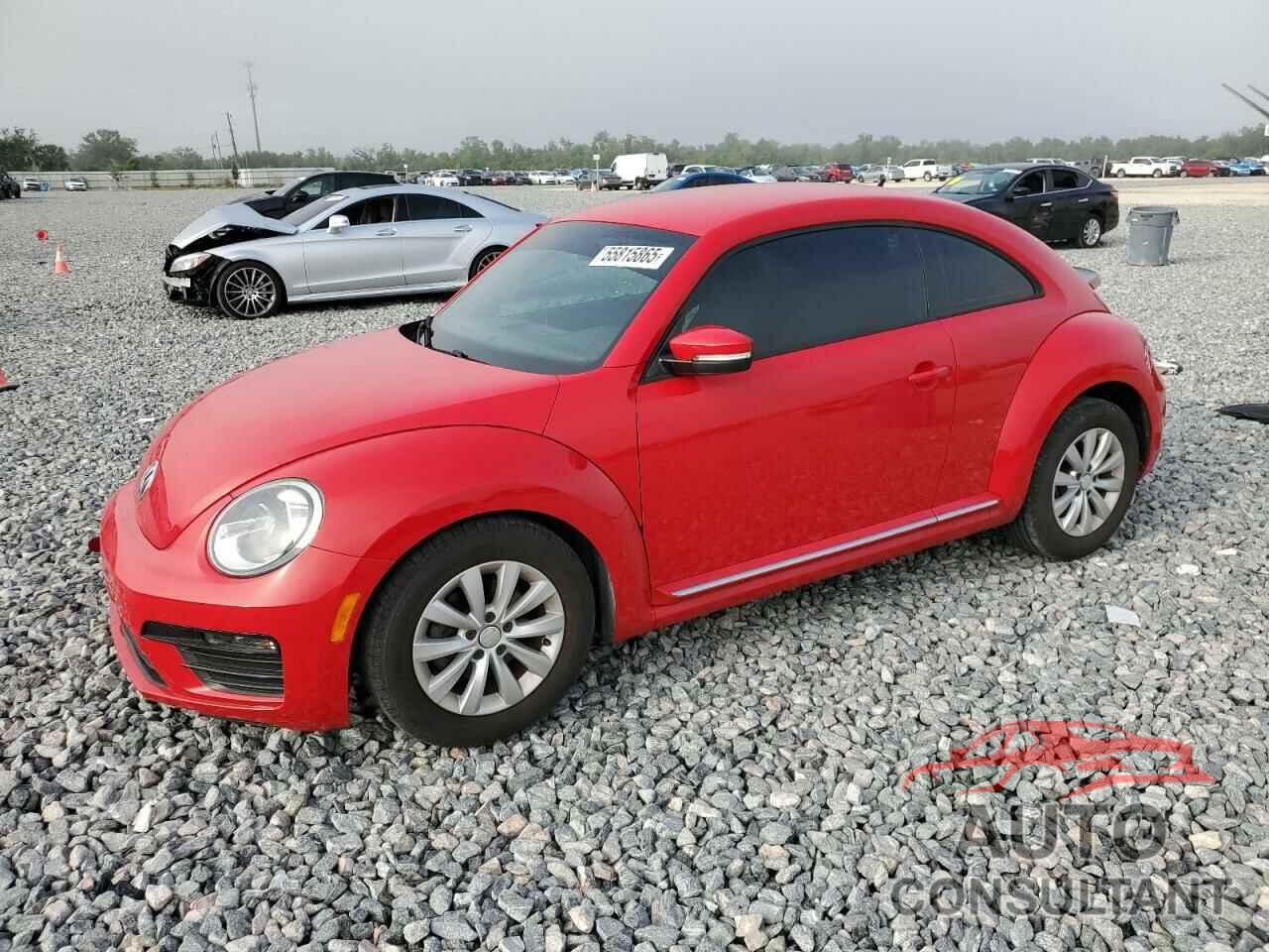 VOLKSWAGEN BEETLE 2019 - 3VWFD7AT9KM710866