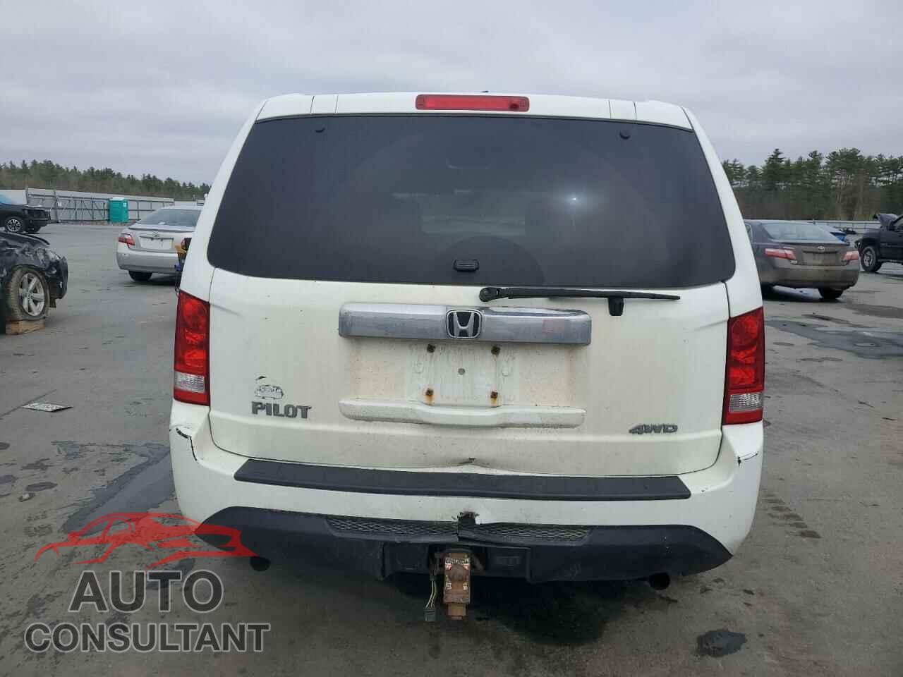 HONDA PILOT 2012 - 5FNYF4H28CB021599