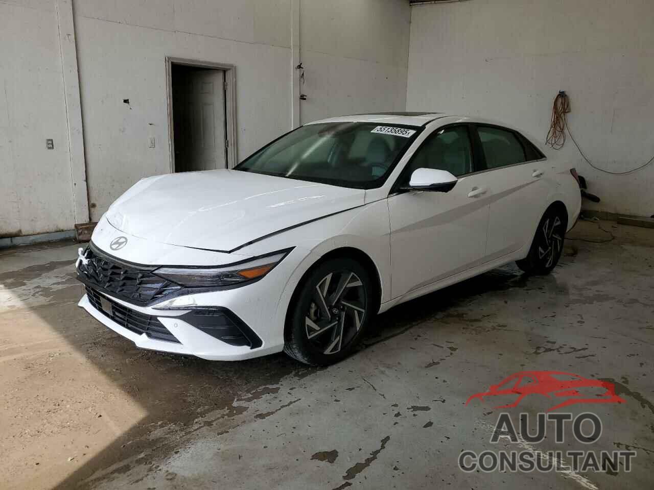 HYUNDAI ELANTRA 2024 - KMHLP4DGXRU793039