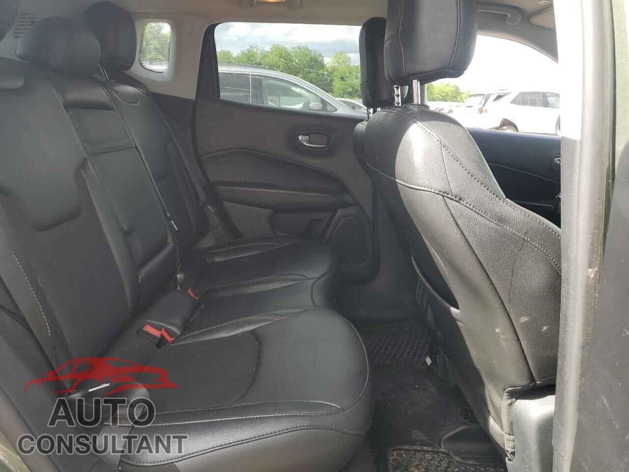 JEEP COMPASS 2019 - 3C4NJDBB9KT670502