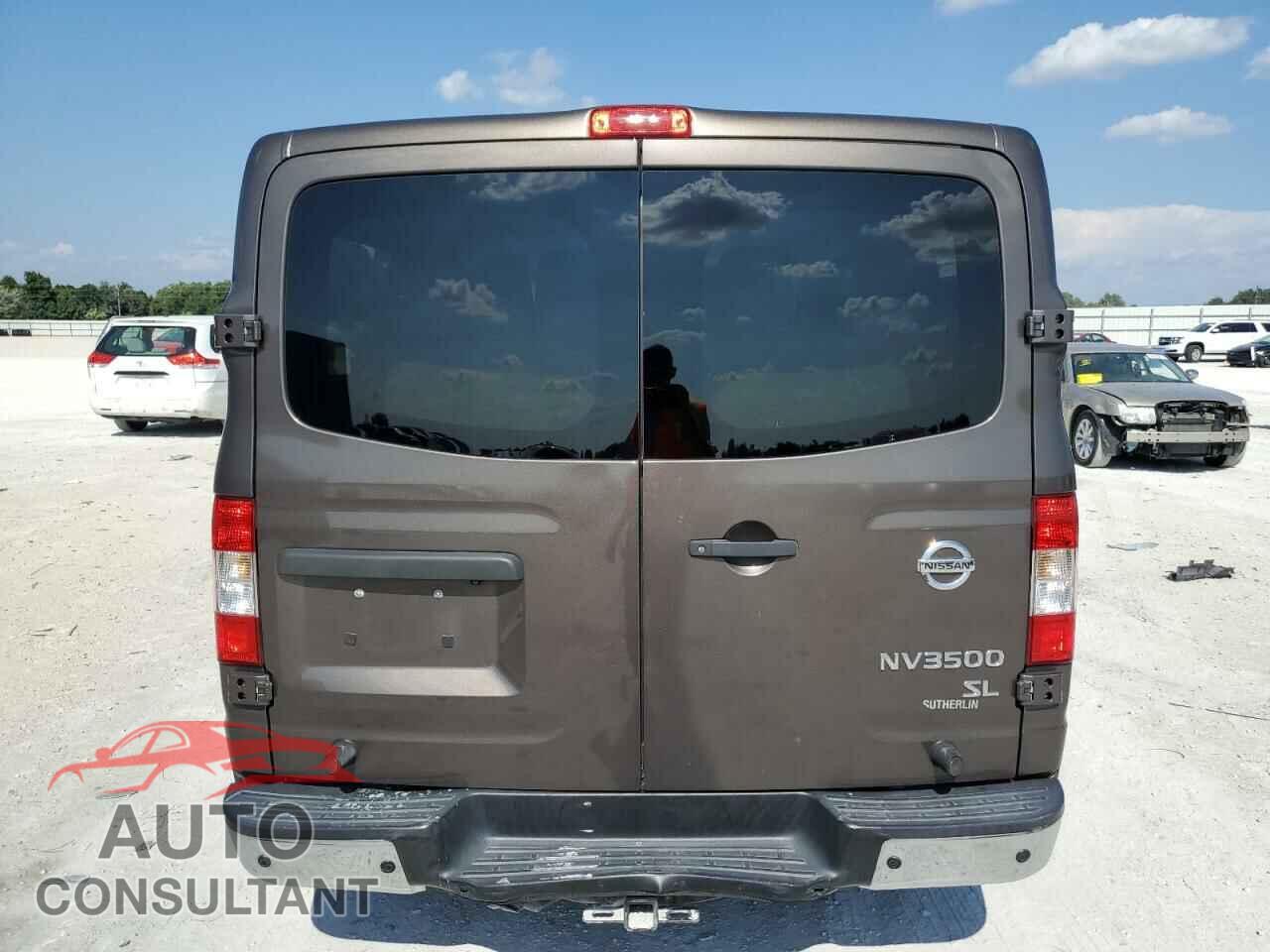 NISSAN NV 2017 - 5BZAF0AA9HN853473