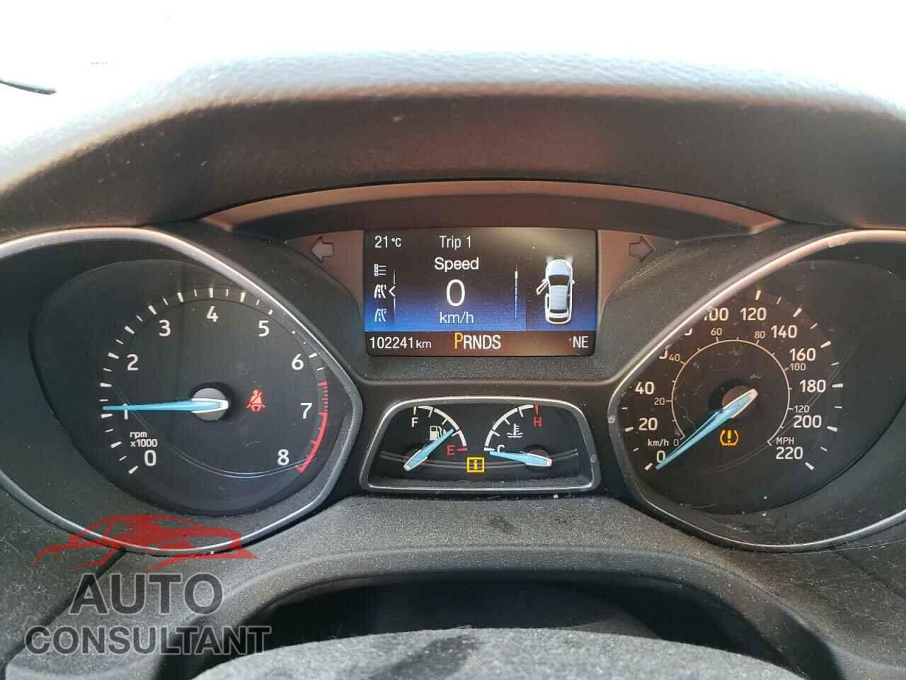 FORD FOCUS 2018 - 1FADP3FE4JL306237