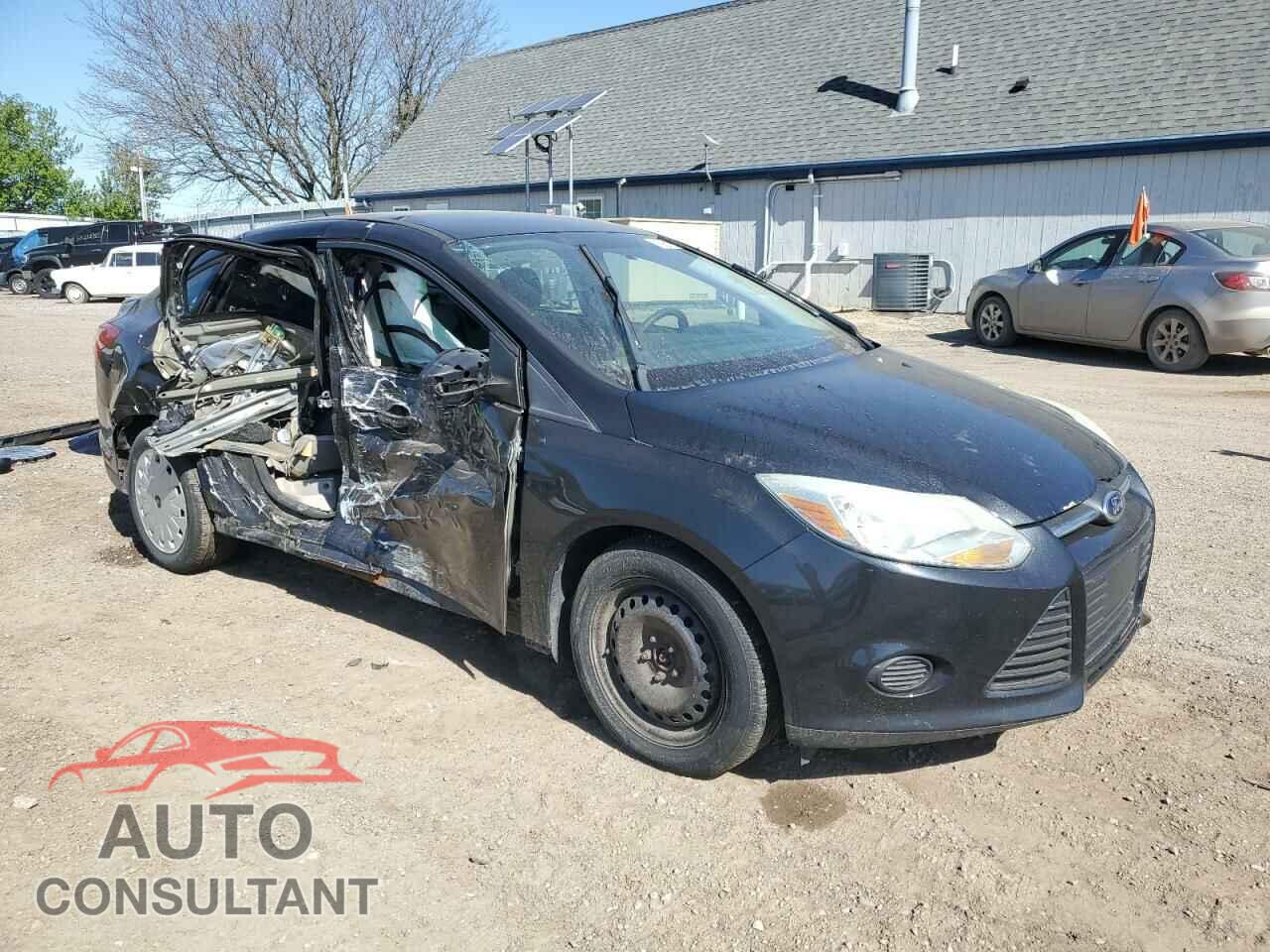 FORD FOCUS 2014 - 1FADP3F26EL356357
