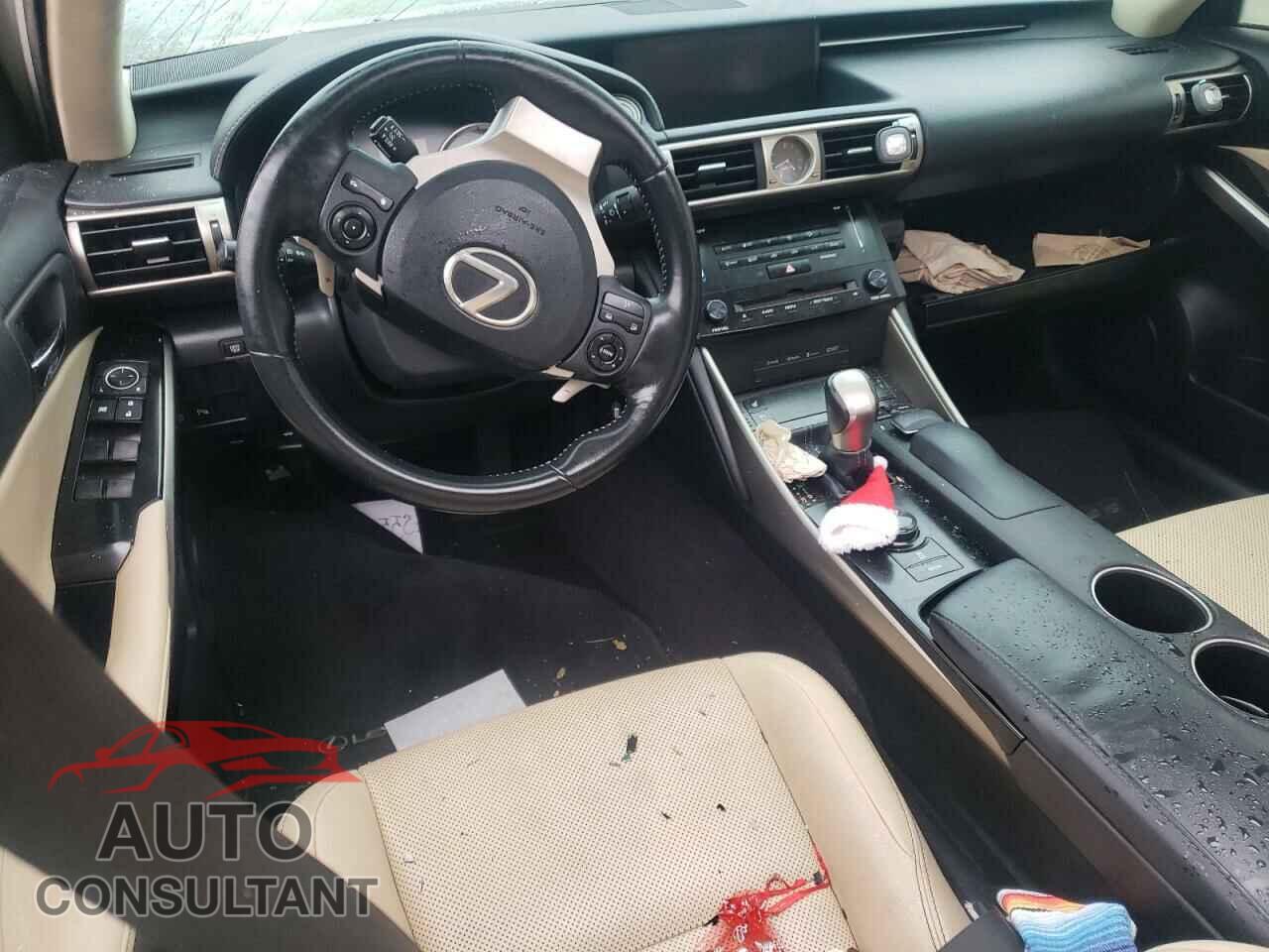 LEXUS IS 2014 - JTHBF1D22E5019943