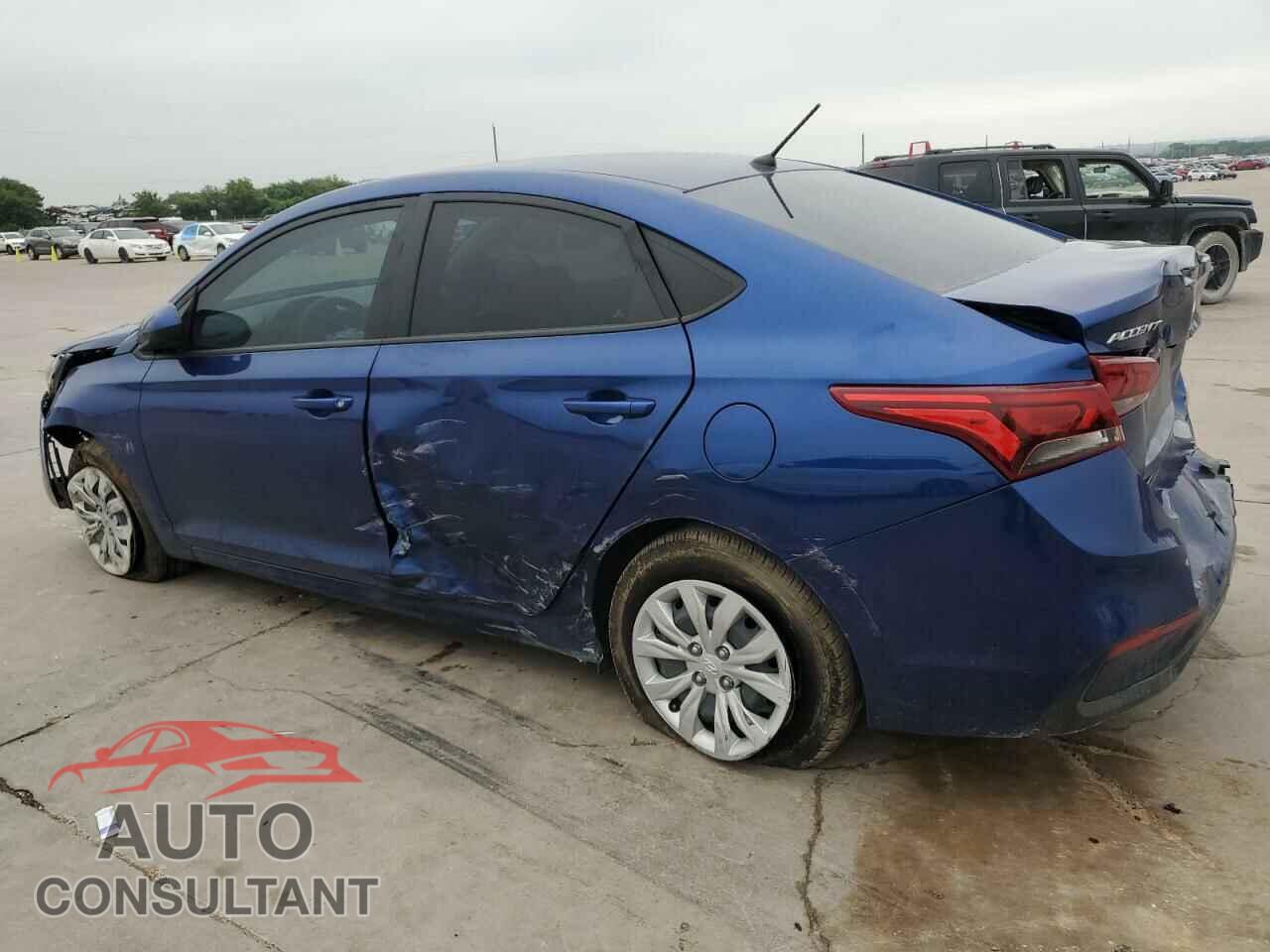 HYUNDAI ACCENT 2022 - 3KPC24A68NE179095