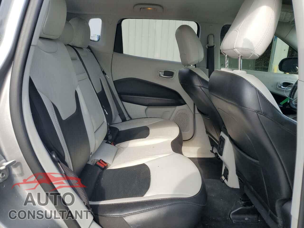 JEEP COMPASS 2020 - 3C4NJDCB0LT106804