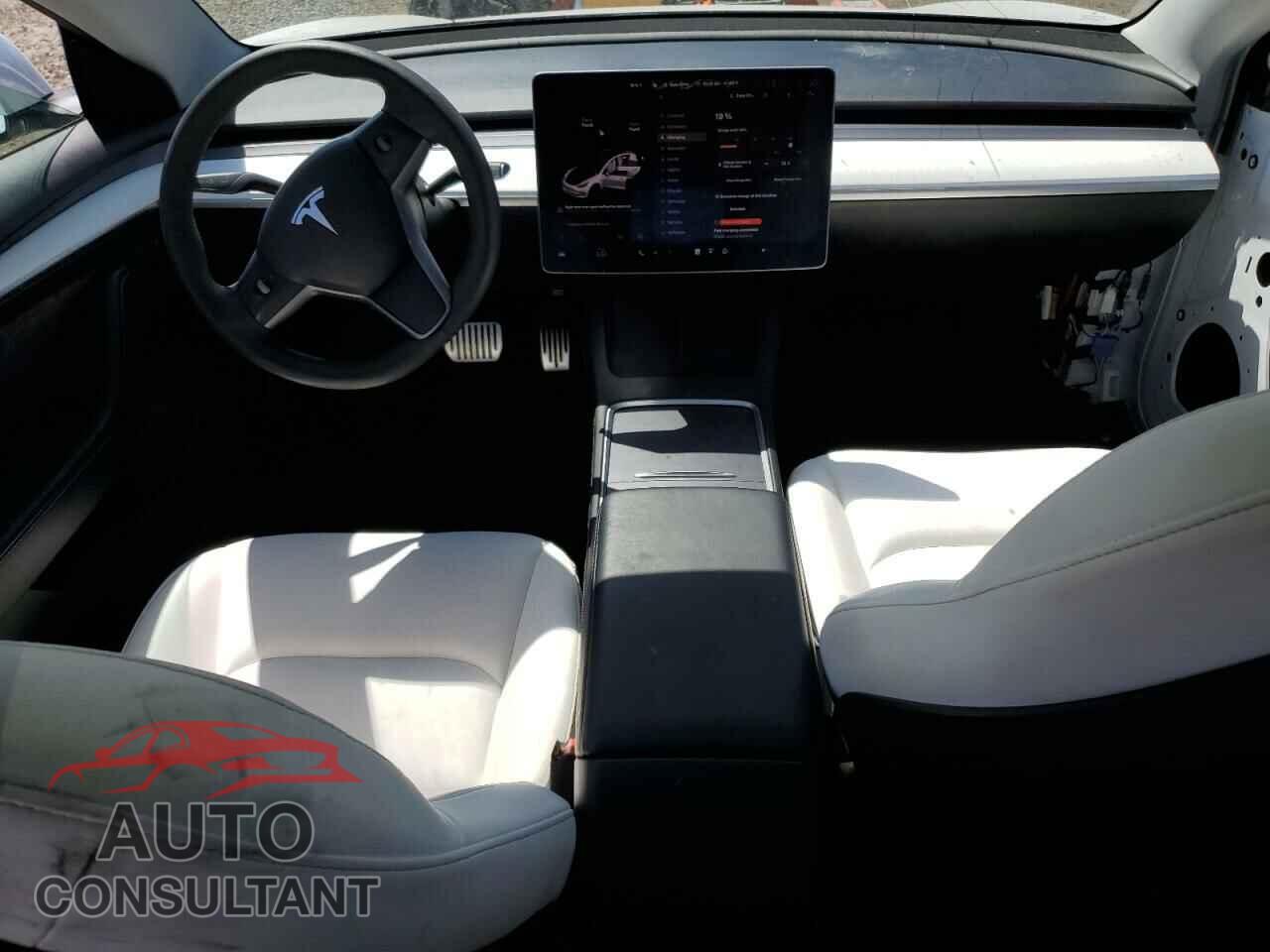 TESLA MODEL 3 2021 - 5YJ3E1EA1MF987611