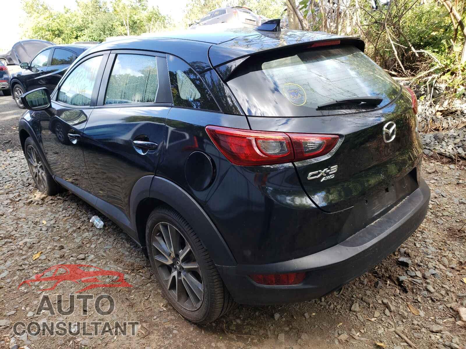 MAZDA CX-3 2017 - JM1DKFC73H0162711