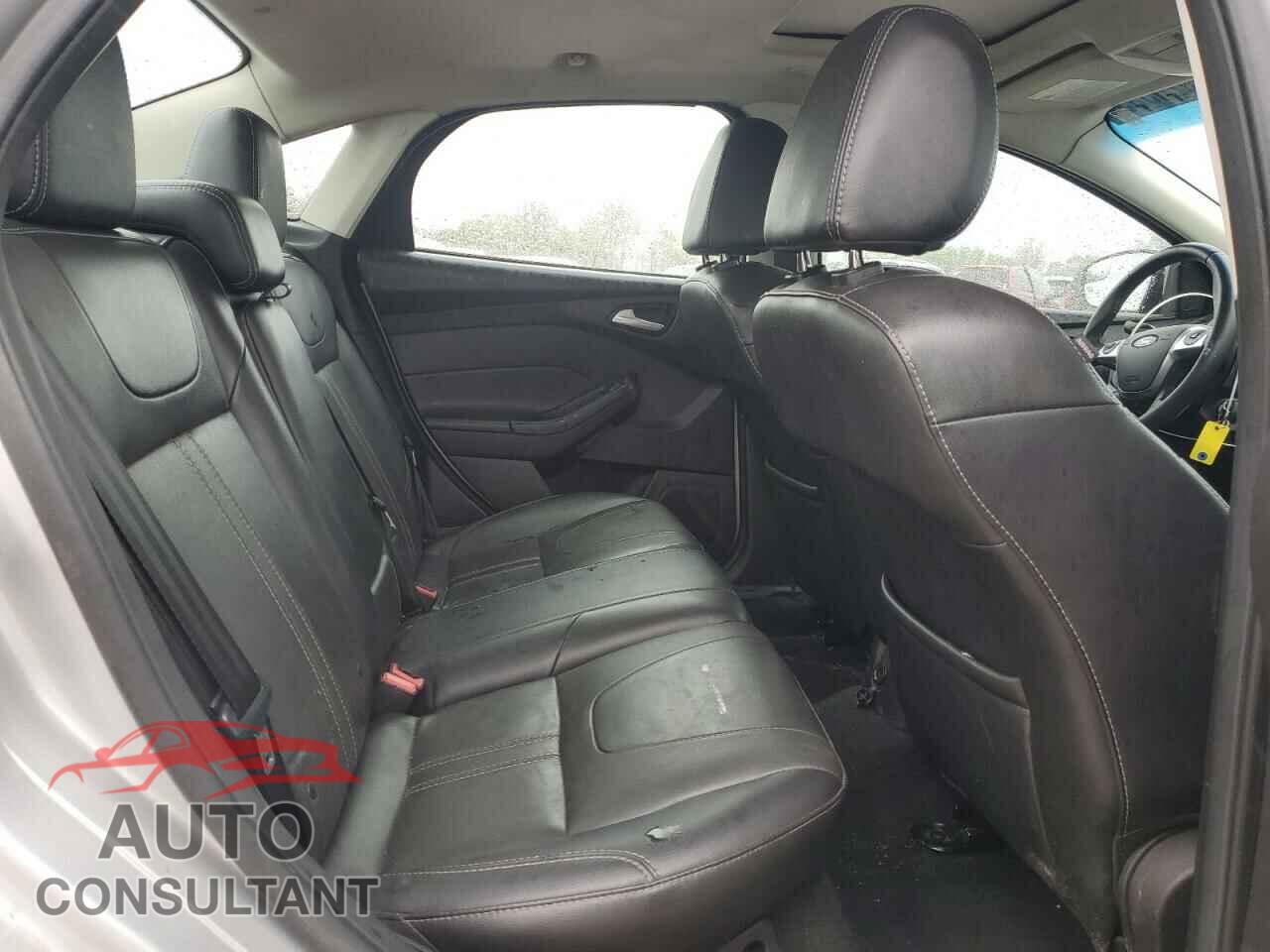 FORD FOCUS 2014 - 1FADP3F23EL164491