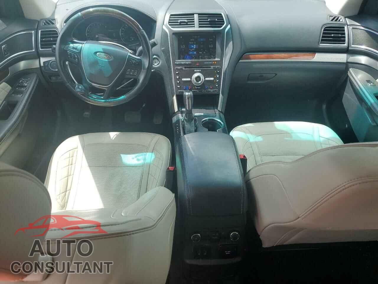 FORD EXPLORER 2017 - 1FM5K8HTXHGA14449