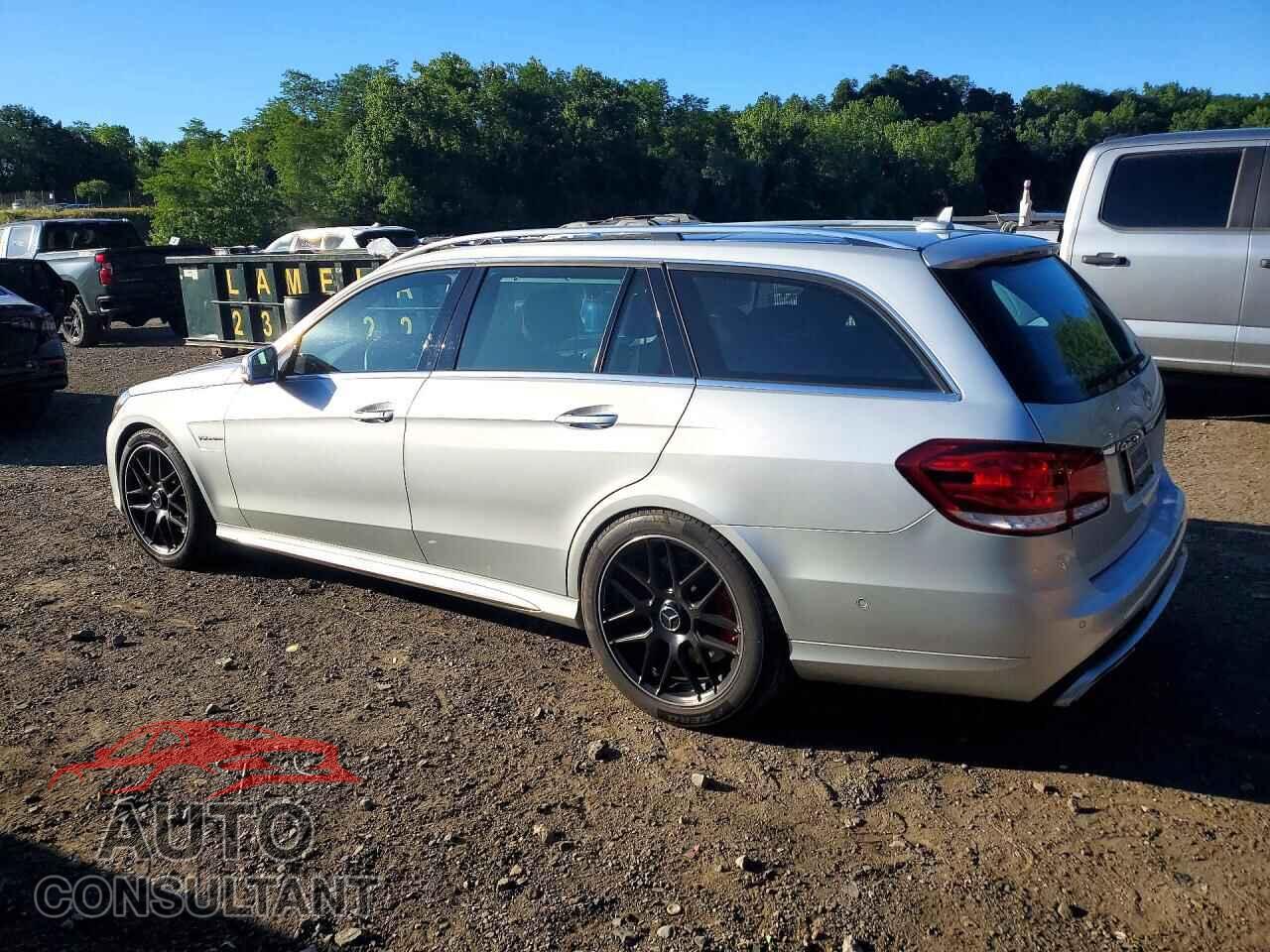 MERCEDES-BENZ E-CLASS 2014 - WDDHH7GB1EB033134