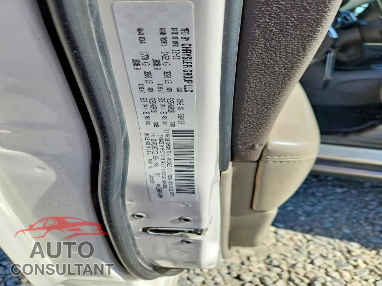 DODGE DURANGO 2012 - 1C4RDJAG7CC213124