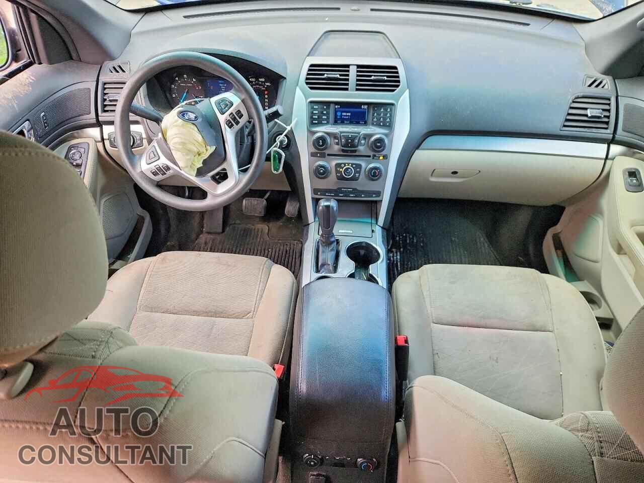 FORD EXPLORER 2015 - 1FM5K7B81FGA76348