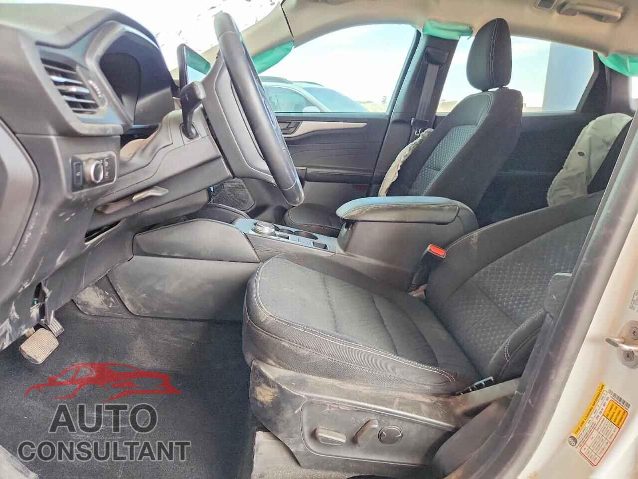 FORD ESCAPE 2024 - 1FMCU0GN9RUA67443
