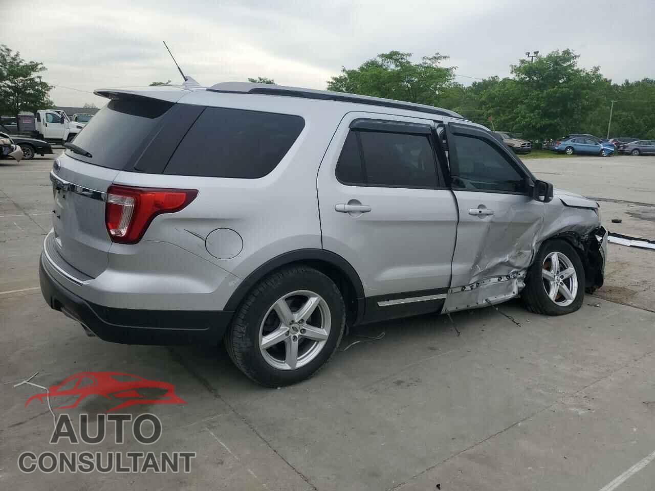 FORD EXPLORER 2018 - 1FM5K7D86JGB86933