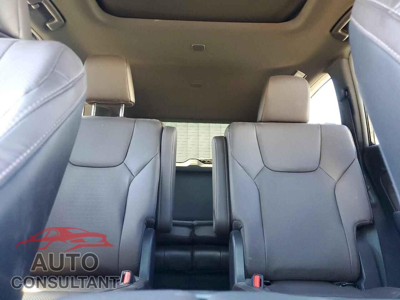 LEXUS UNKNOWN 2024 - 5TDAAAB65RS007867