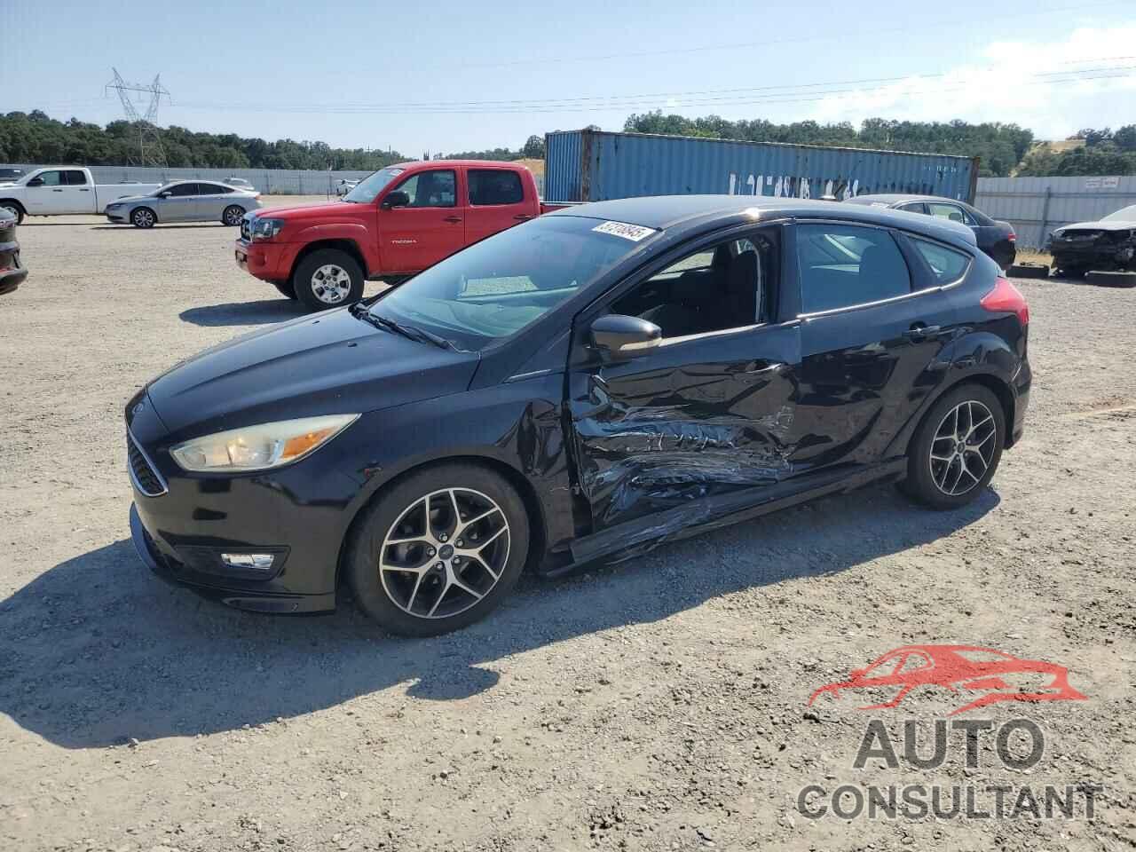 FORD FOCUS 2015 - 1FADP3K24FL222261