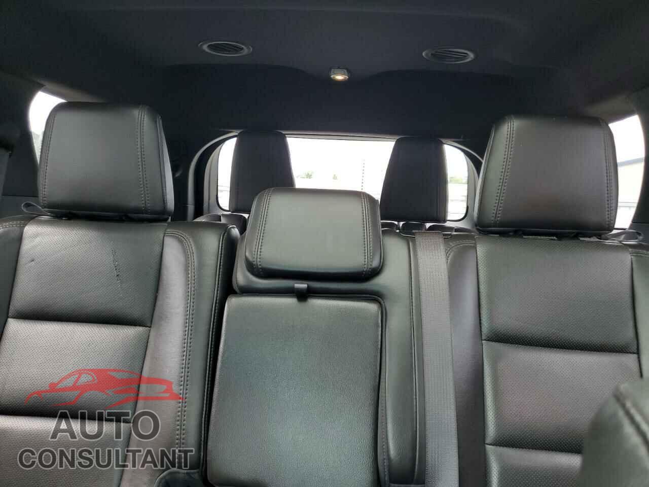 FORD EXPLORER 2013 - 1FM5K8F89DGA82265