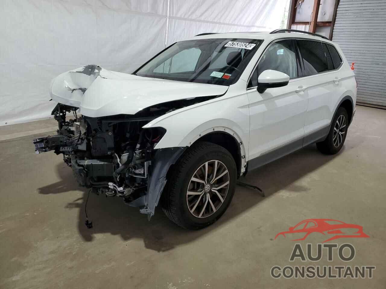 VOLKSWAGEN TIGUAN 2018 - 3VV2B7AX7JM219268