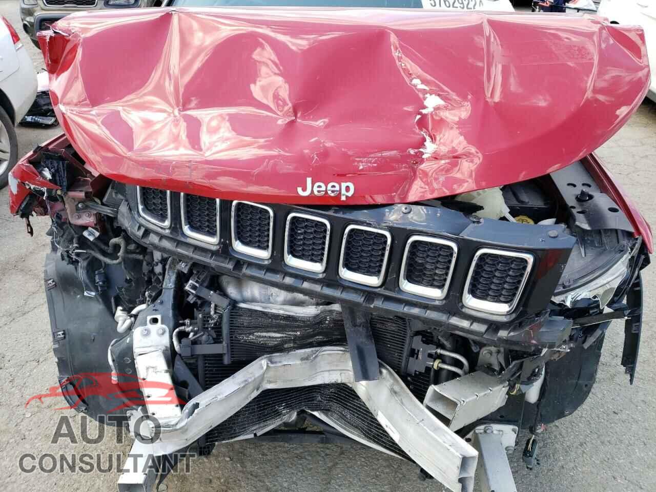 JEEP COMPASS 2019 - 3C4NJDCB8KT666536