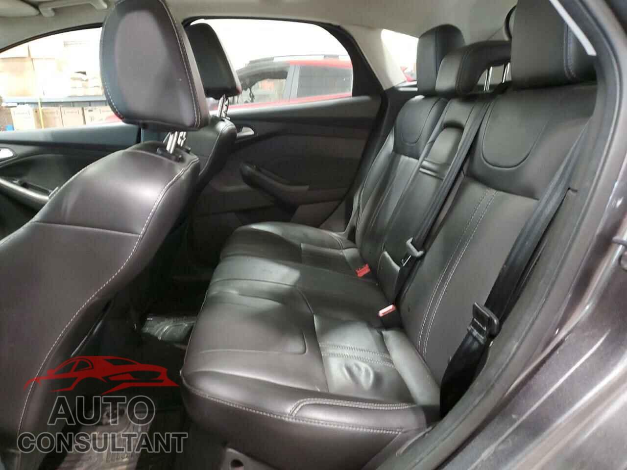 FORD FOCUS 2012 - 1FAHP3M21CL414246